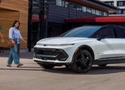 2025 Chevrolet Equinox EV – Family-Friendly Electric