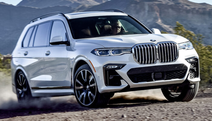 2026 BMW X7 vs. Audi Q8: Which 3-Row Luxury SUV is Better?