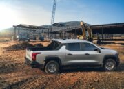 Chevrolet Silverado EV Review – Work Truck vs RST