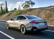 BMW i5 Review – Electric 5 Series Tested