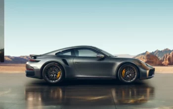 Porsche 911 Turbo S – 640 HP All-Wheel Monster