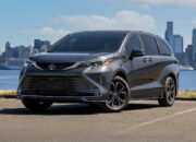 Best 2025 Plug‑In Hybrid Minivans for Large Families