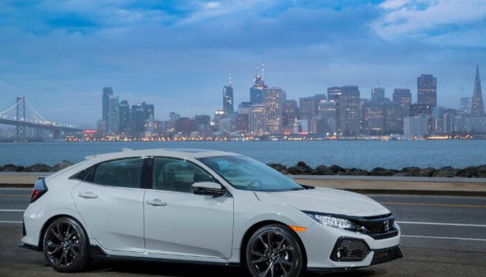 Best 2026 Sedans for Uber/Lyft Drivers – Fuel & Space