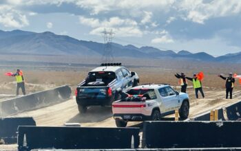 Rivian R1T vs Chevrolet Silverado EV – Adventure vs Work